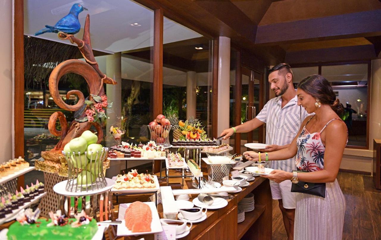 Adaaran Select Huduran Fushi Resort Hudhuranfushi