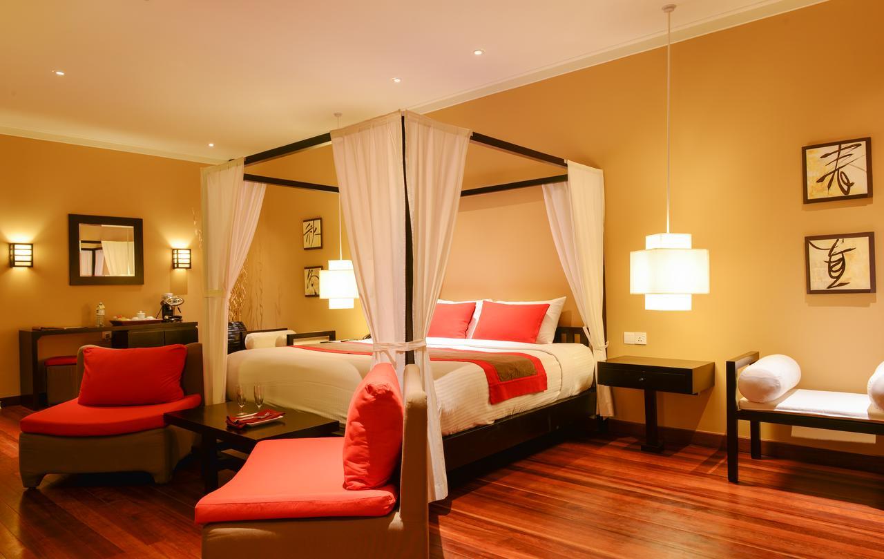 Adaaran Select Huduran Fushi 4* Hudhuranfushi