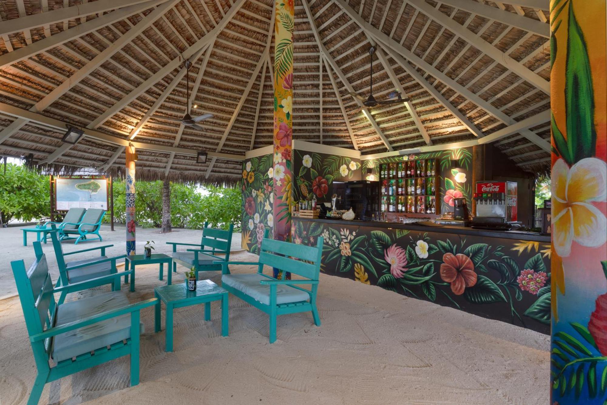 Курортный комплекс Adaaran Select Huduran Fushi