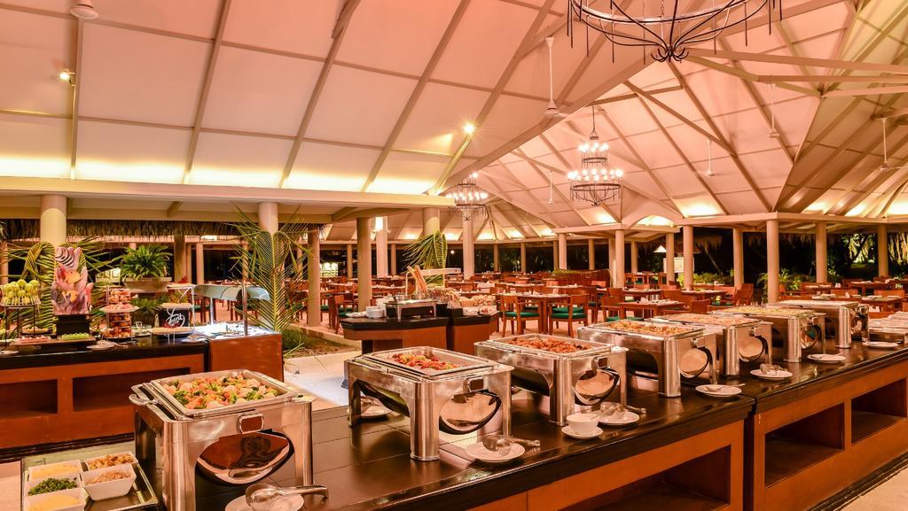 Курортный комплекс Adaaran Select Huduran Fushi 4*